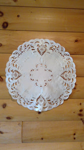24" Round Table Accent Ivory Elegance