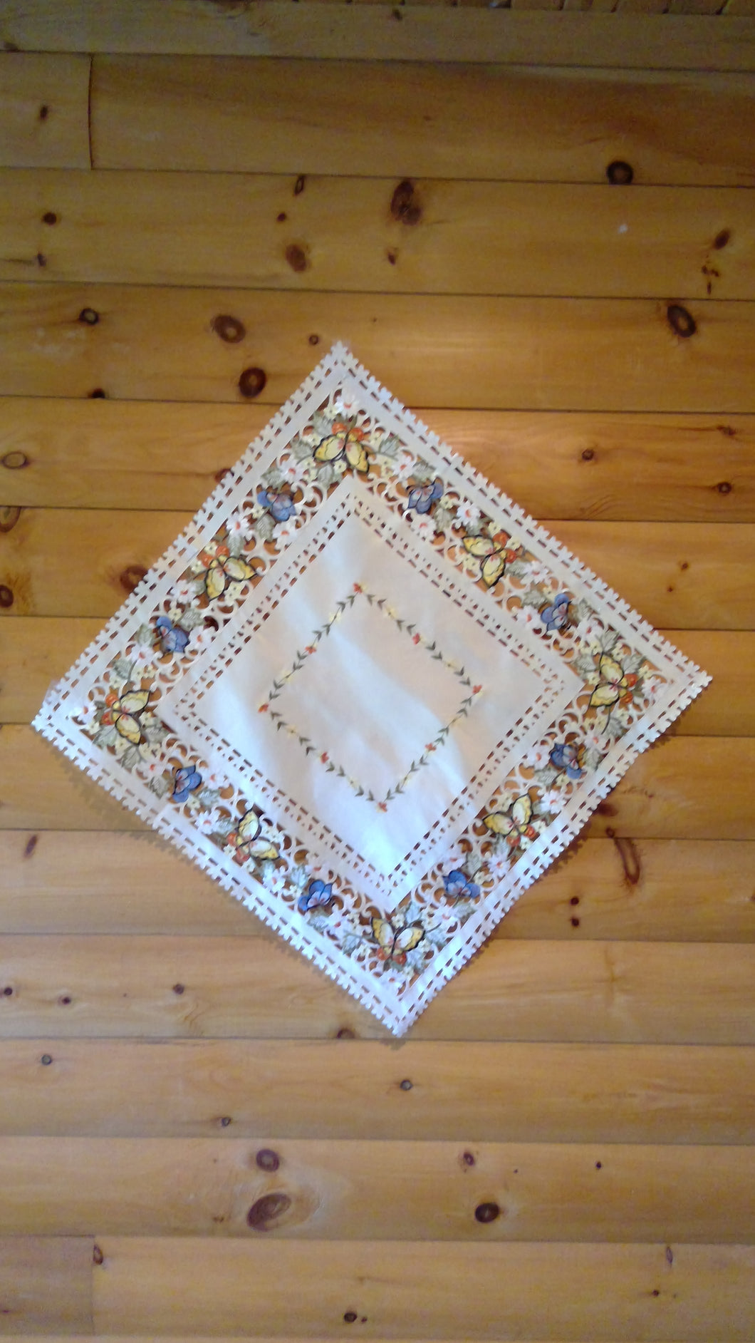 33 x 33 Square  Table Accent Butterfly Pattern